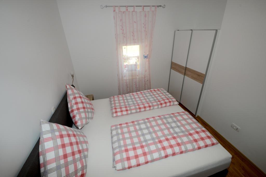Apartments Villa Mimi Višnjan Oda fotoğraf