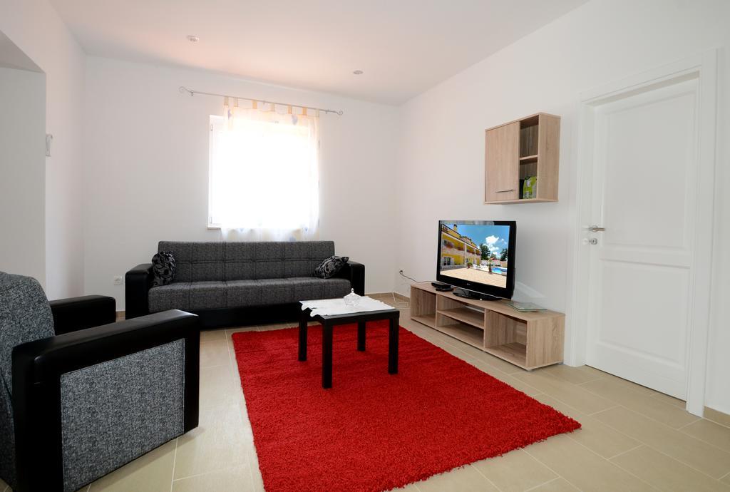 Apartments Villa Mimi Višnjan Oda fotoğraf