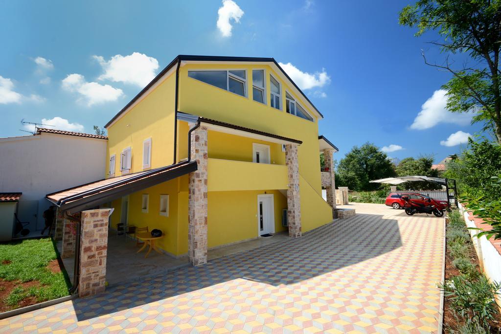 Apartments Villa Mimi Višnjan Oda fotoğraf
