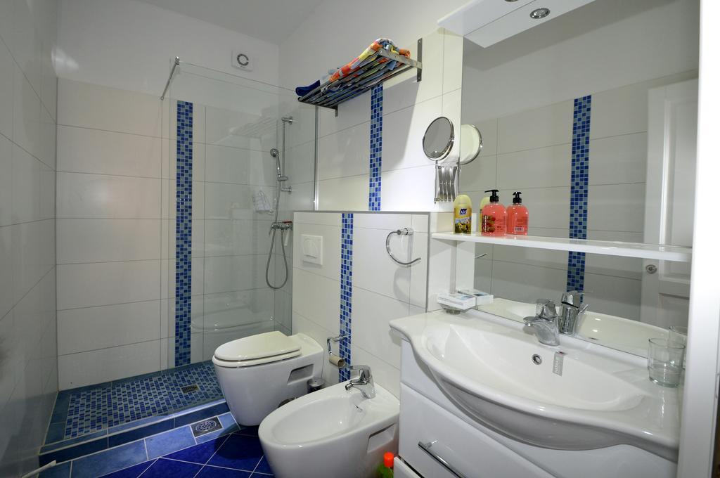 Apartments Villa Mimi Višnjan Oda fotoğraf