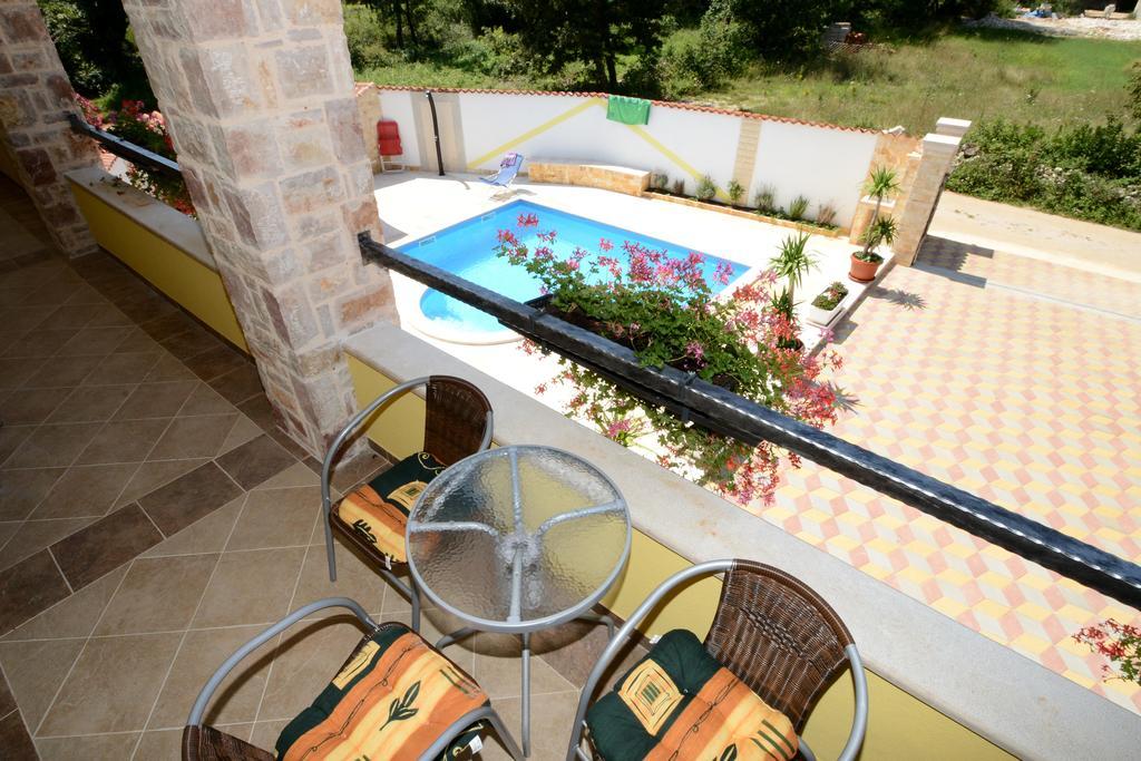 Apartments Villa Mimi Višnjan Oda fotoğraf