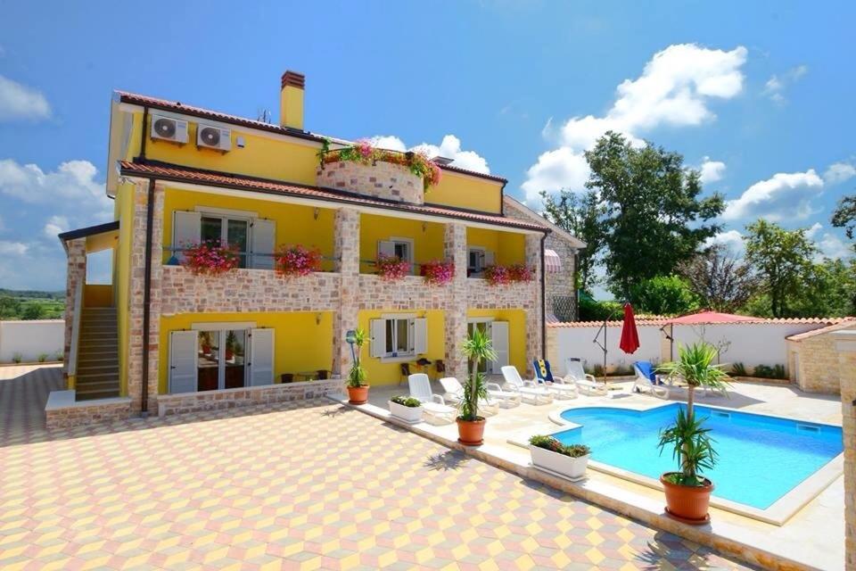 Apartments Villa Mimi Višnjan Dış mekan fotoğraf